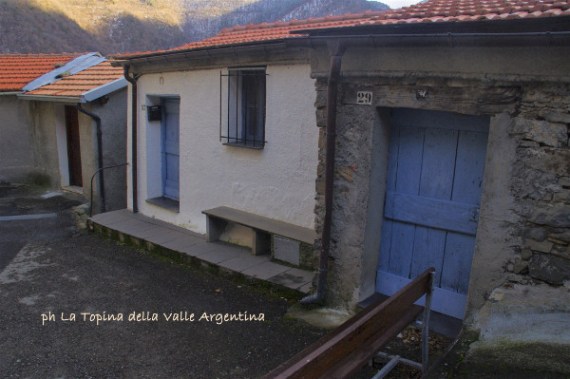 porte azzurre partigiani - cetta
