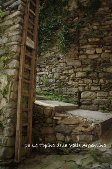 scala confraternita flagellanti triora